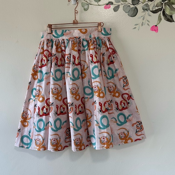 The Oblong Box Slithering Snake Print Circle Skirt, NWT, Size Medium - Picture 2 of 6